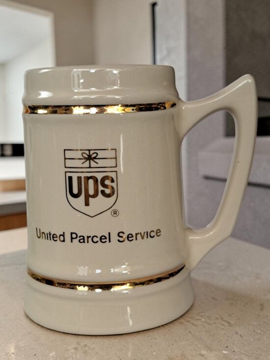 UPS UNITED PARCEL SERVICE Ceramic Beer Gold Logo Stein Coffee Mug